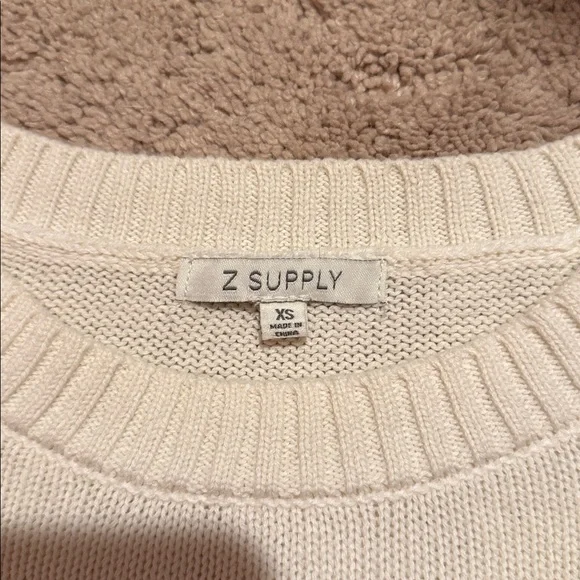 Z Supply Heart Sweater - Picture 2 of 4